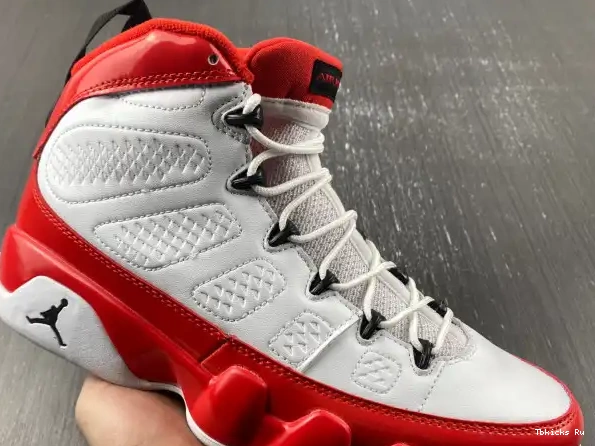 Reps TBK Red 9 Gym 302370-160 Jordan Retro Air White 0325